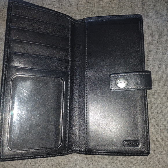 Coach Black Wallet - Picture 4 of 4